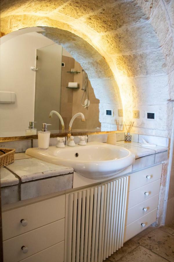ホテル Il Palazzotto ポリニャーノ・ア・マーレ エクステリア 写真