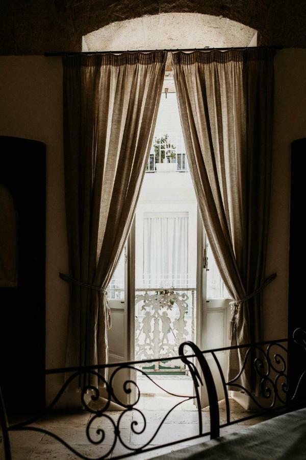 ホテル Il Palazzotto ポリニャーノ・ア・マーレ エクステリア 写真